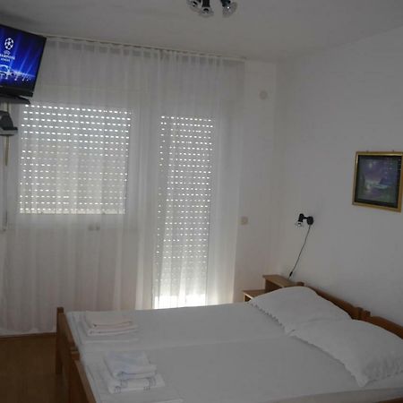 Apartments Horizont Trogir Buitenkant foto