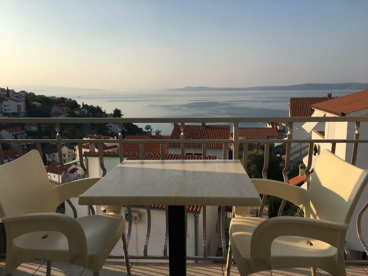 Apartments Horizont Trogir Buitenkant foto